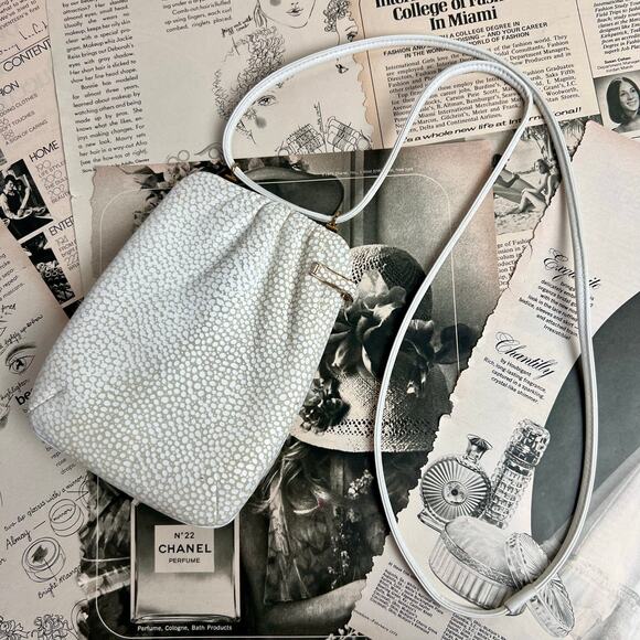 Vintage 50s Lisette White Leather Crossbody Purse - Small Structured Bag - Picture 11 of 11